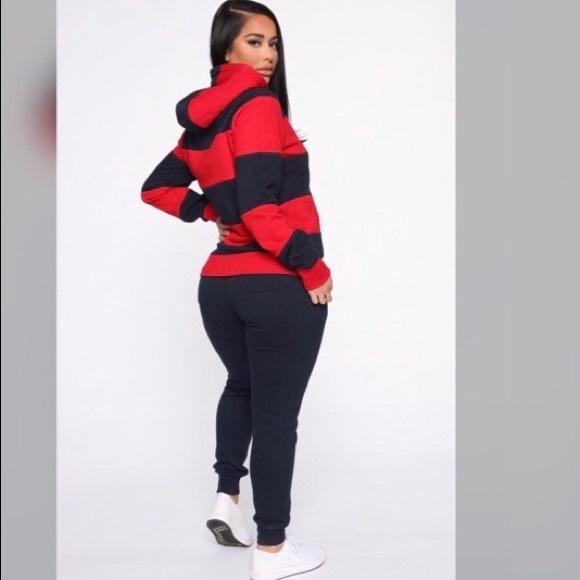 Blocking Him Hoodie Navy/Red (worn once) - Picture 3 of 5